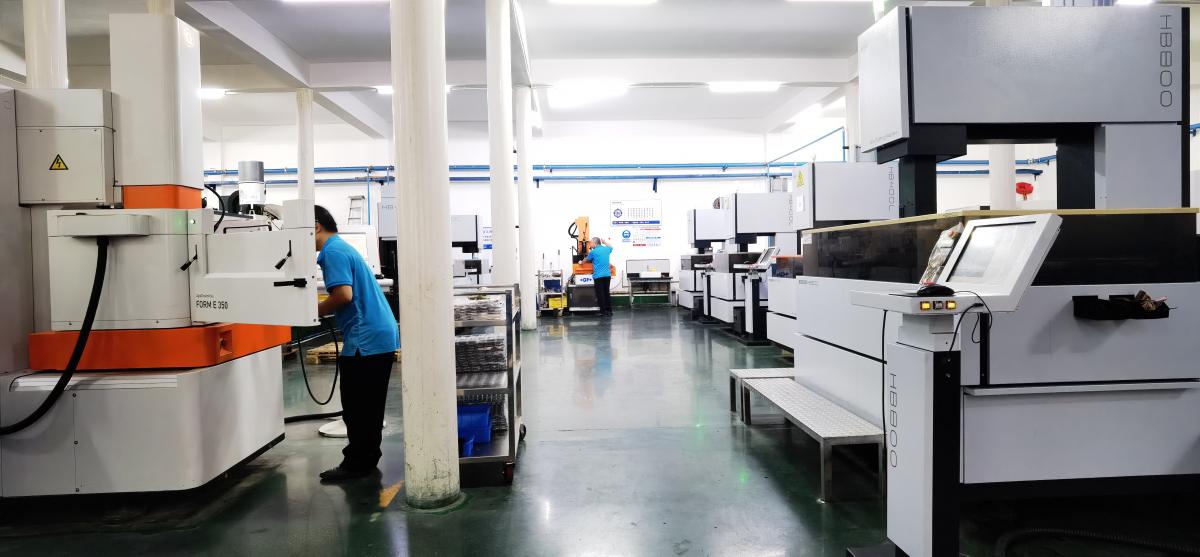 中走絲與火花機(jī)